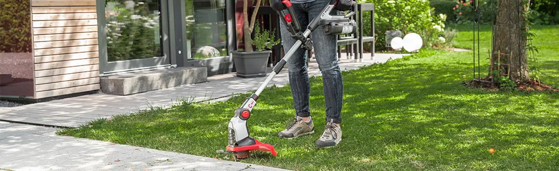 Lawn trimmers | AL-KO lawn trimmers in use